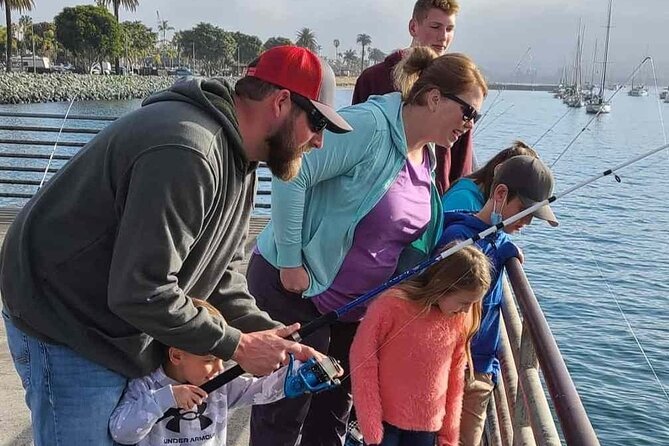 2-Hour San Diego Pier Fishing Experience - The first lesson: bait, knots, and casting