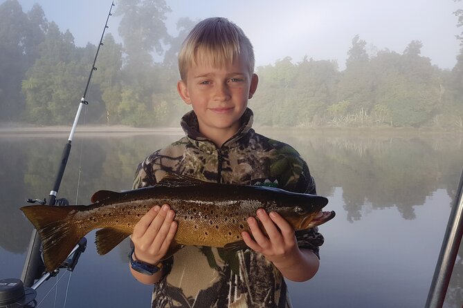 3-Hour Fishing Charter Experience at Franz Josef Glacier - What the $139.63 Price Includes