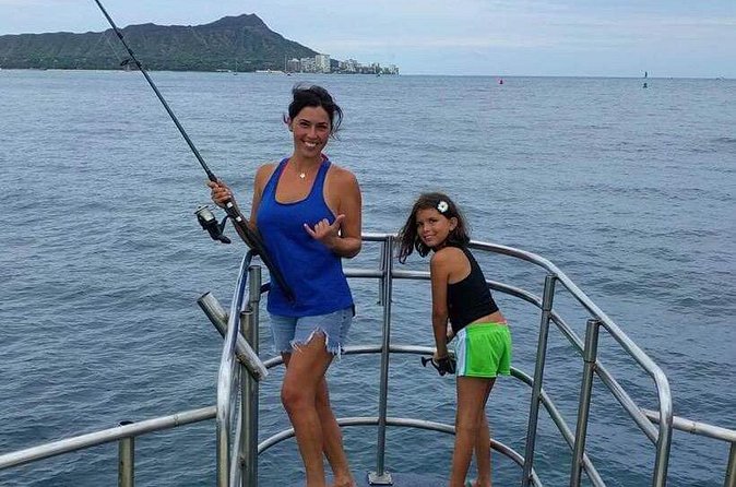 3-Hour Honolulu Bottom Fishing Adventure - Who should book it