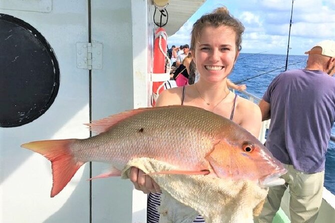 4-Hour Day or Night-Time Reef Bottom Fishing Charter in Fort Lauderdale - A closer look at the route and its sights