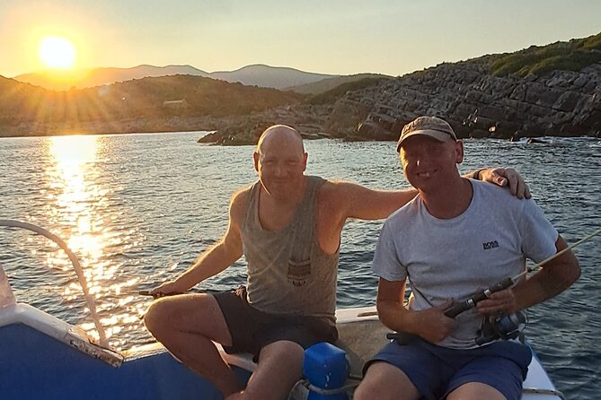4 Hour Fishing and Swimming Boat Experience in Schisma Eloundas - Six hours on the schedule, about three hours at sea