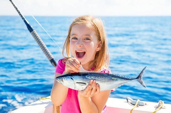 4HR Private bottom Fishing Charter with lunch - Timing, weather, and practical details