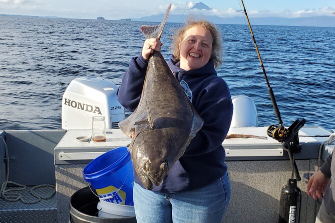 Alaskan Halibut Fishing - Captain Andrew and the small-boat feel