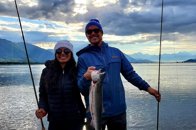Alaskan Salmon 8-Hour Fishing Experience - River settings range from Willow to Hope