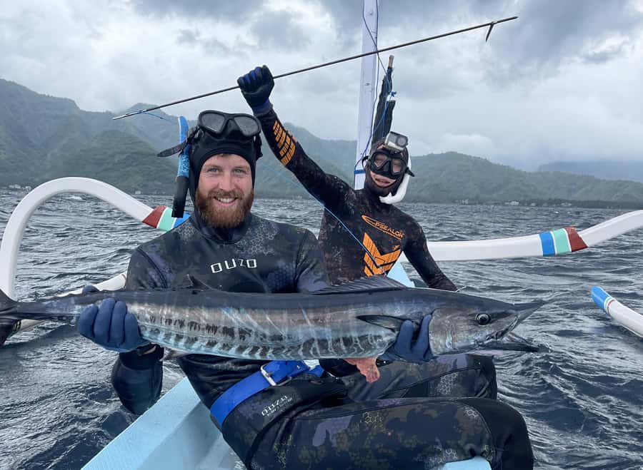 Amed: Spearfishing, Freediving and Catch & Cook Adventure - A 30-minute speedboat ride along Amed’s coast