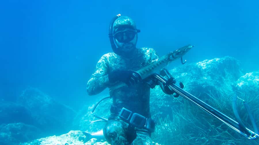 Ancestral fishing: Fishing with an experienced Rapa Nui - Two hours on the Pacific