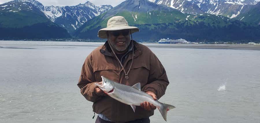 Anchorage: Full-day guided salmon fishing with Hotel Pickup - What the fishing gear includes, and what you bring