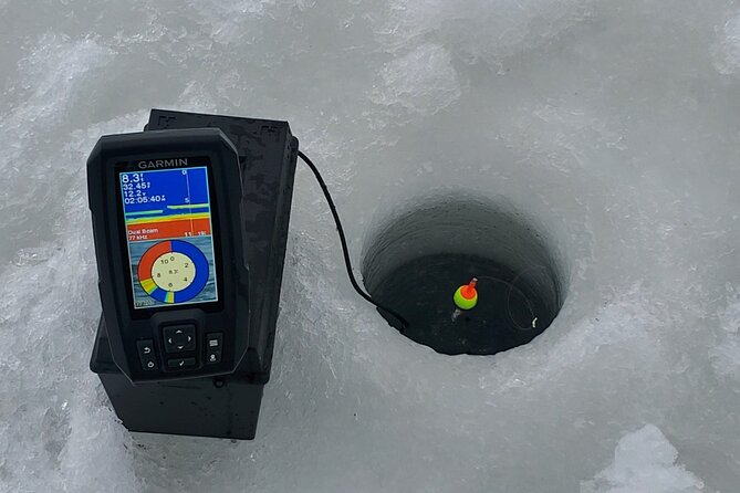 Anchorage Ice Fishing Adventure with transportation - Learning the ice fishing basics
