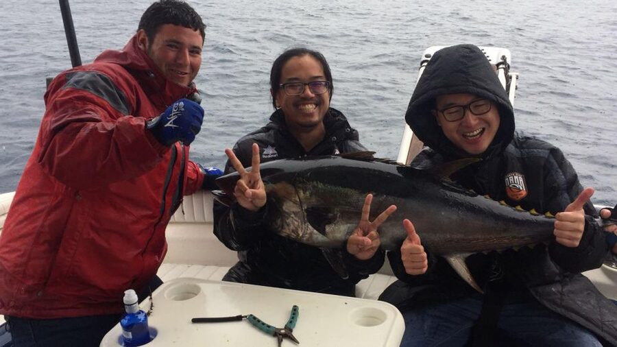Barcelona: Coastal Fishing Trip - Winter bottom fishing for snapper and conger