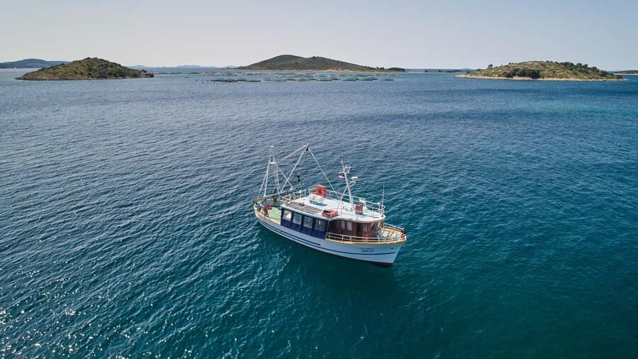 Biograd: Authentic Family friendly Fishing tour in Croatia. - Fishing the old-fashioned way from Biograd