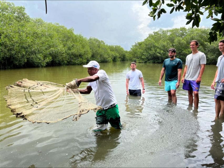 Cartagena Fishing, Crabbing, Birdwatching Experience + Lunch - The beachfront lunch after the lagoon