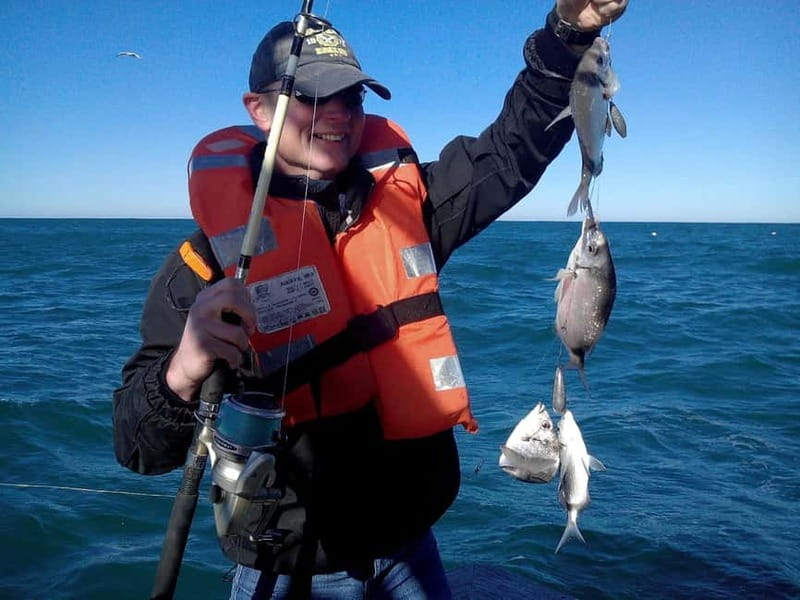 Cascais: Half-Day Fishing Trip - Is $93 a fair price for three hours?