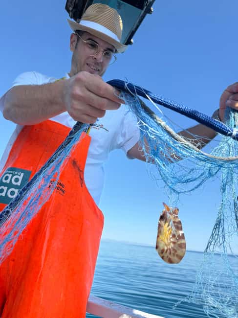 Cefalù: boat trip with fishing, coastal tour, snorkeling, and lunch on board - Along the Cefalù coast for the first 30 minutes