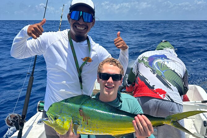 Deep Sea Fishing Experience in Puerto Morelos - Boat comfort, shade, and sea conditions