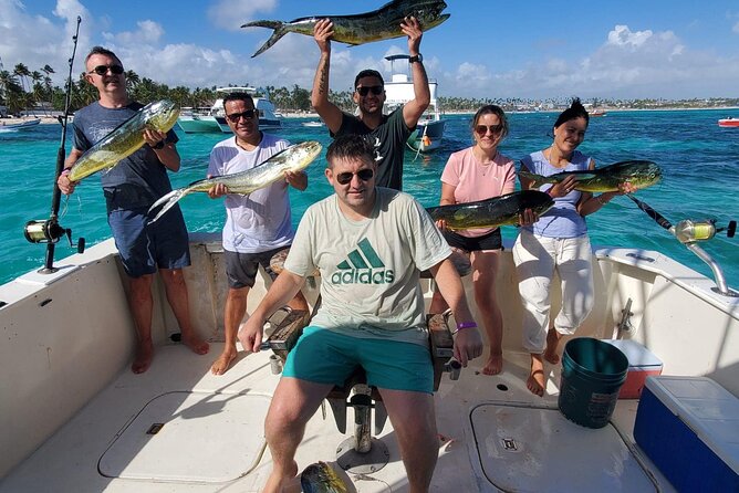 Deep sea fishing in Punta Cana and Bávaro. - What you can eat and drink onboard
