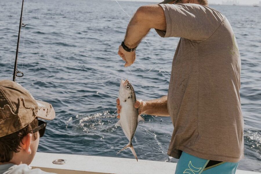 Estepona: Fishing Tour StartFisher 1060 - Should you book the StartFisher 1060?