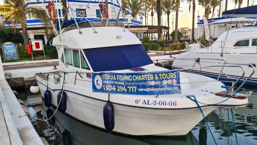 Estepona: Fishing Tour StartFisher 1060 - Booking details that affect your decision