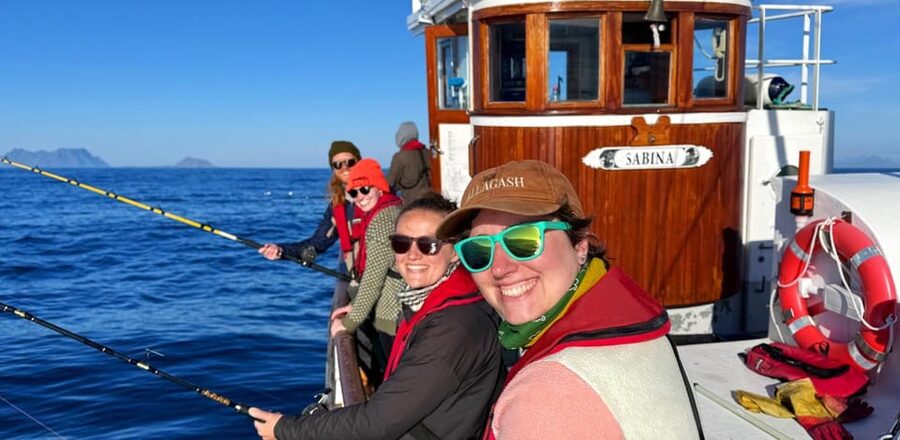 Fishing trip from Henningsvær + free (self caught) fish soup - My verdict: book it for the whole outing, not just the catch