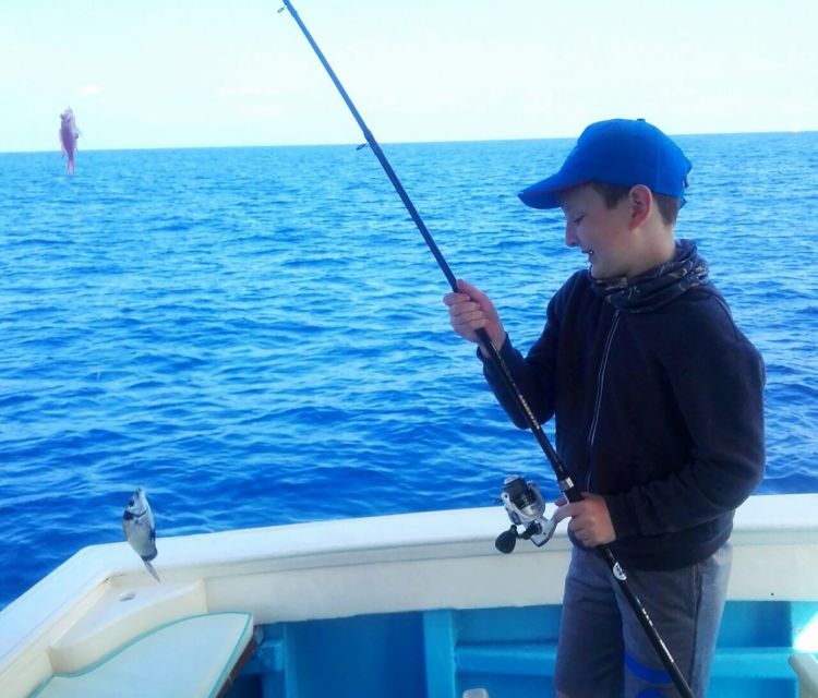 From Sorrento: Fishing in Capri with Lunch - Learning to fish around Capri