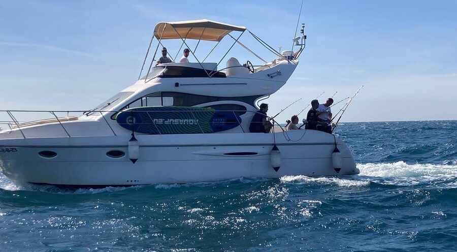 Fuengirola: 4h Trolling Fishing Trip with Snacks and Drinks - Who Should Book This Outing?