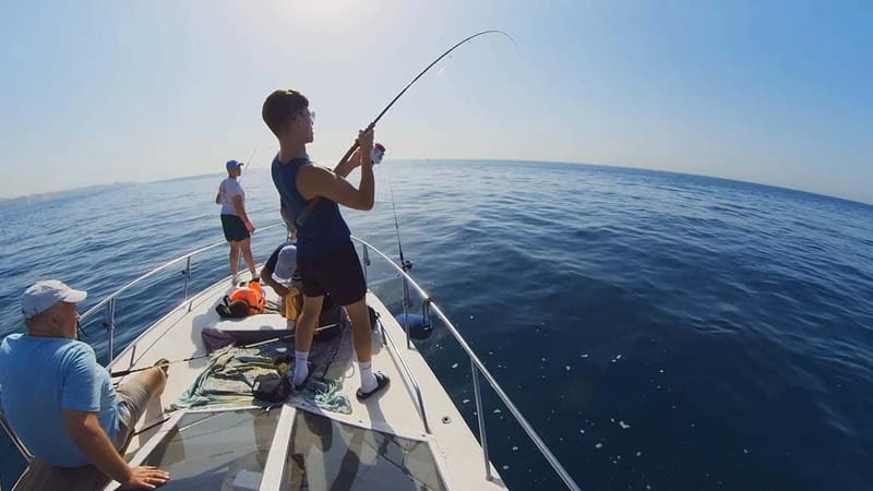 Fuengirola: Bottom Fishing Trip with Drinks & Equipment - A practical morning at Fuengirola Marina