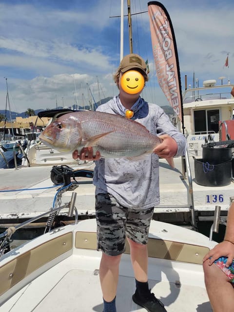 Fuengirola: Fishing Trip with Drinks and Gear - Booking and cancellation details