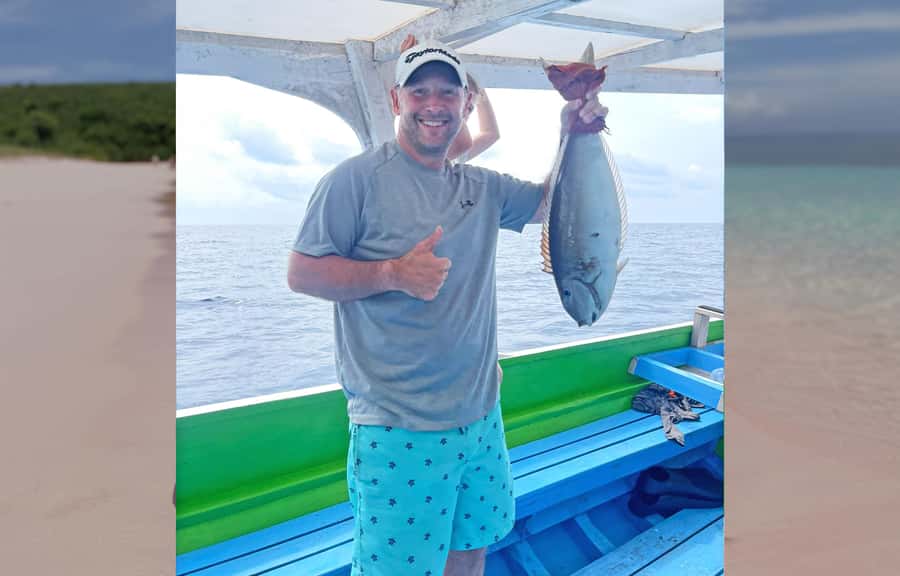 Gili Trawangan: Private Fishing Trip All Inclusive - Bottom fishing off Gili Trawangan