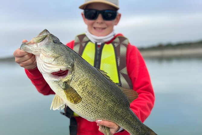 Guided Fishing Trip on Canyon Lake - Should you book Big Bassin Fishing Tours?