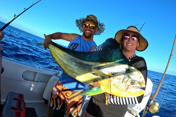 Half-day Big Fishing in Moorea on shared tour - Shared does not mean private