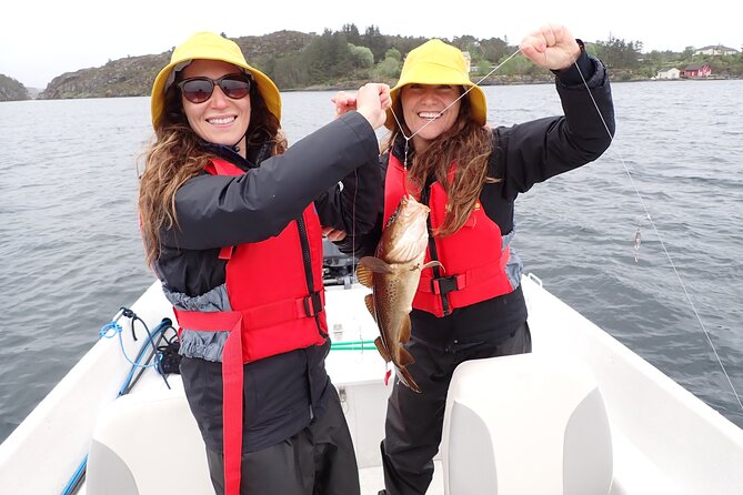 Half Day Fishing and Outdoor Cooking in Bergen - From Bergen harbor to the islets of Øygarden
