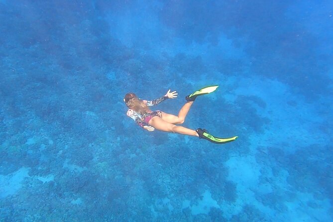Half Day Private Cruise Tour with Snorkeling and Fishing in Kona - A private way to see Kona from the water