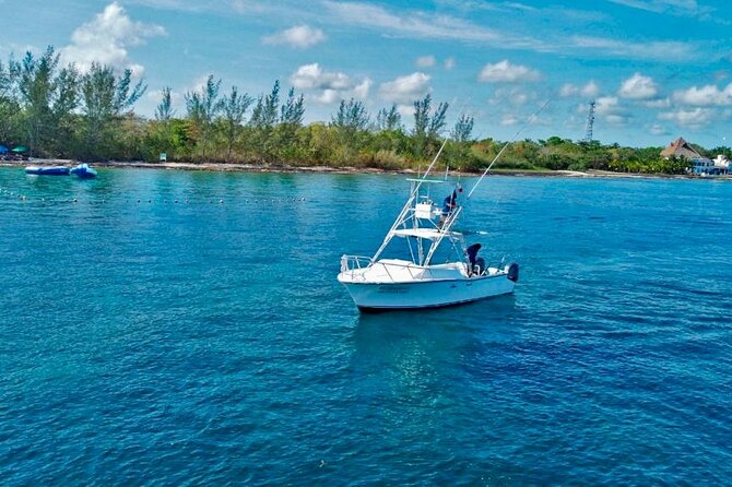 Half Day Private Fishing Charter in Cozumel - Crew service can shape the whole outing
