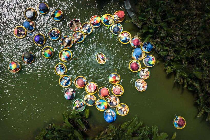 Hoi An: Basket Boat and fishing Crabs Tour - A short trip into Hoi An’s coconut fishing country