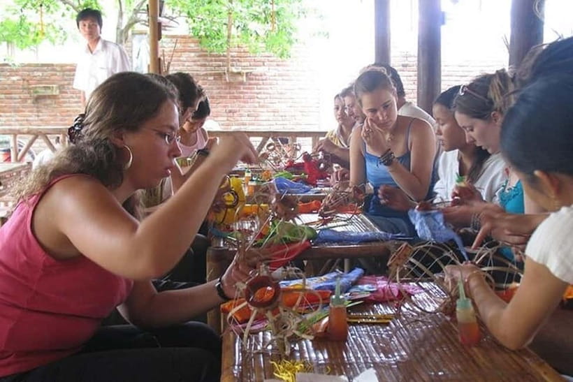 Hoi An Fishing Boat Tour/Ceramic-Lantern-Hand Fan-Cafe Class - Key points to know before booking