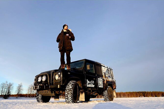 "ICEBREAKER" Ice Fishing VIP Private Tour - Pickup from anywhere in Rovaniemi