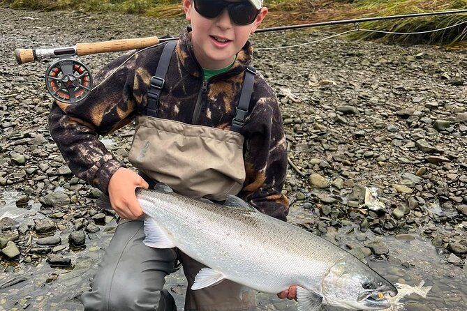 Icy Strait River Fishing & Wildlife Search - Wildlife watching beside the stream