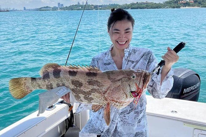 Join-in Yacht Fishing at the Southern Islands of Singapore - Fishing the Southern Islands and offshore spots