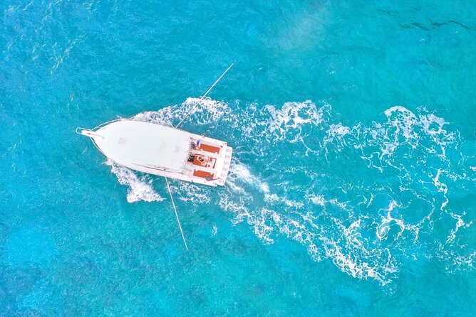 Kauai's Premier Fishing Charters - Leaving Nāwiliwili Harbor at 6:00 am