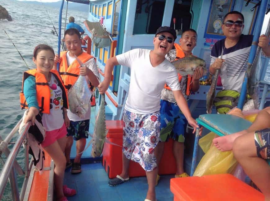 Koh Samui: Fishing Day Tour by Escort Boat with Mr. Tu - Reaching the Gulf fishing spots