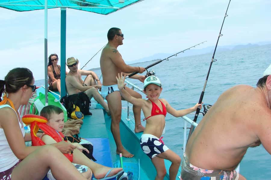 Koh Samui: Mr.Ung's Private Fishing/Boat Trip/Snorkeling/BBQ - Six and a half hours on a working-style fishing boat