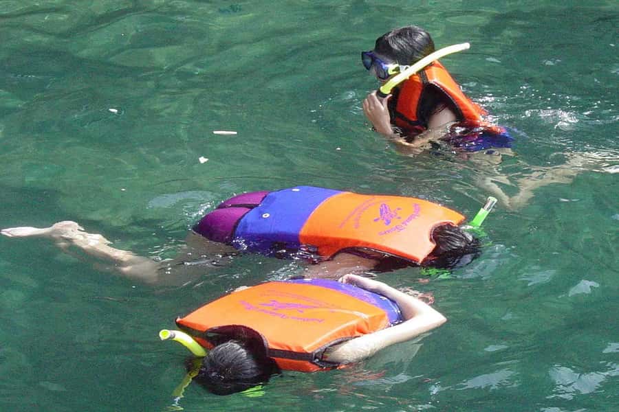 Koh Samui: Mr.Ung's Private Fishing/Boat Trip/Snorkeling/BBQ - Snorkeling when the sea allows it