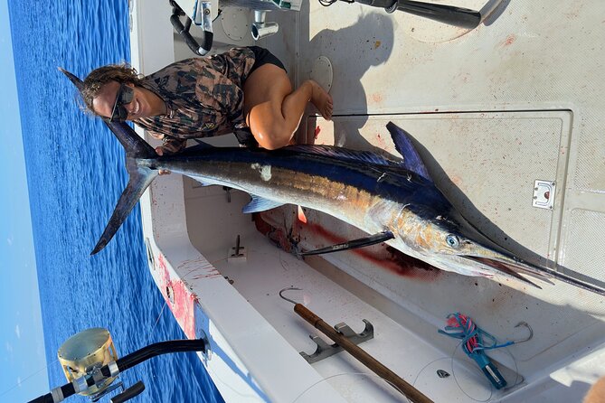 Kona - 6 Hour Private Fishing Charter Kona, Hawaii - How the fishing works during six hours