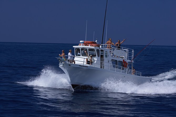 Kona Hawaii Fishing/Snorkel Large Group Private Charter on OE II - Leaving Kailua-Kona on OE II