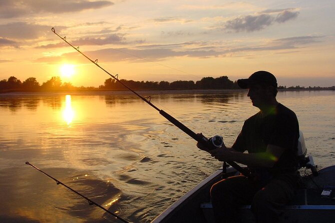 Lagoon Fishing in Bentota - What a three-hour Bentota fishing trip feels like