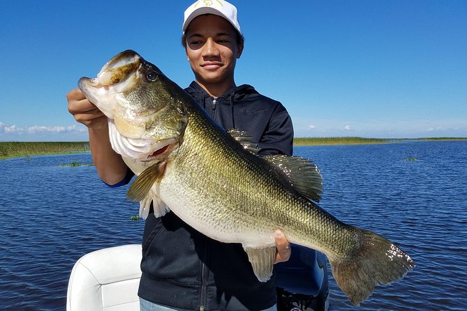 Lake Okeechobee Fishing Trips Near Palm Beach Florida - Why Lake Okeechobee makes a good fishing day