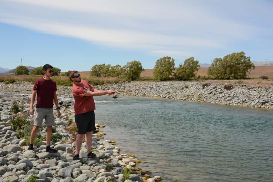 Lake Tekapo Fishing Tour - Meeting at Kiwi Treasures and getting to the canal