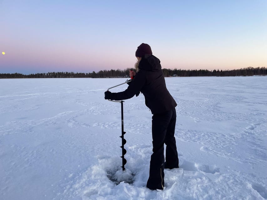 Levi: Ice Fishing Trip in a small group - Warm clothing matters more than the fishing gear
