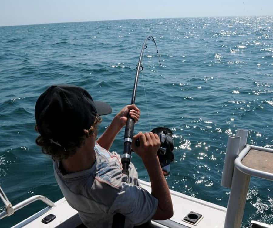 Muscat: Fishing Trip with Equipments - Trolling for tuna, mahi mahi, and more
