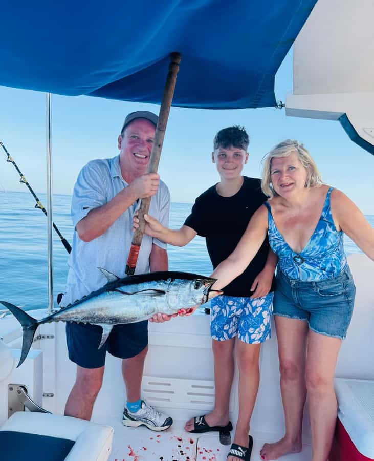 Muscat: Fishing Trip with Equipments - What the four-hour schedule gives you