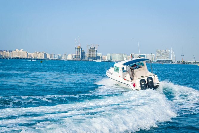 Nanje Fishing Trips Dubai - Swimming, sun, and a yacht built for groups